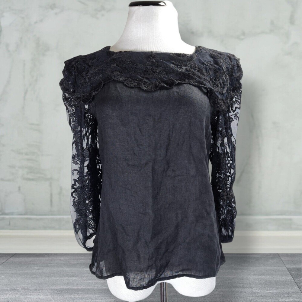 Vintage Cloak of Many Colors Top Size M Sheer Lace Sleeves Collar